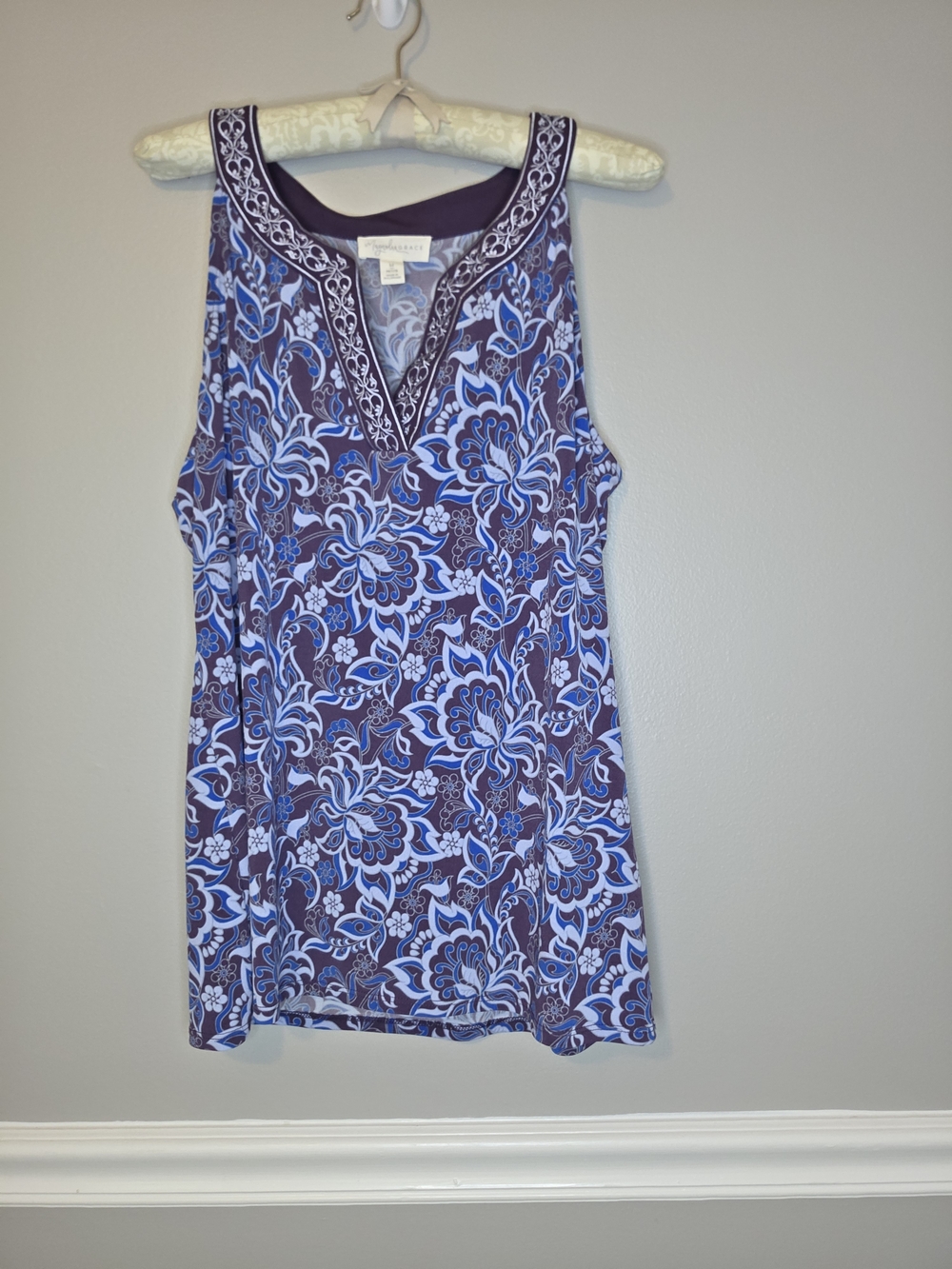 Magnolia Purple Floral Sleeveless V-Neck Tank